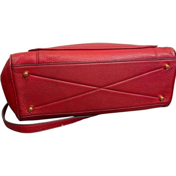 Marc Jacobs Empire City Bag Calfskin Cherry Red Large Crossbody Strap Included - Picture 4 of 9